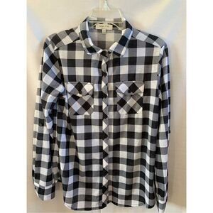 Urban Girl Black & White Checkered Flannel Top Medium